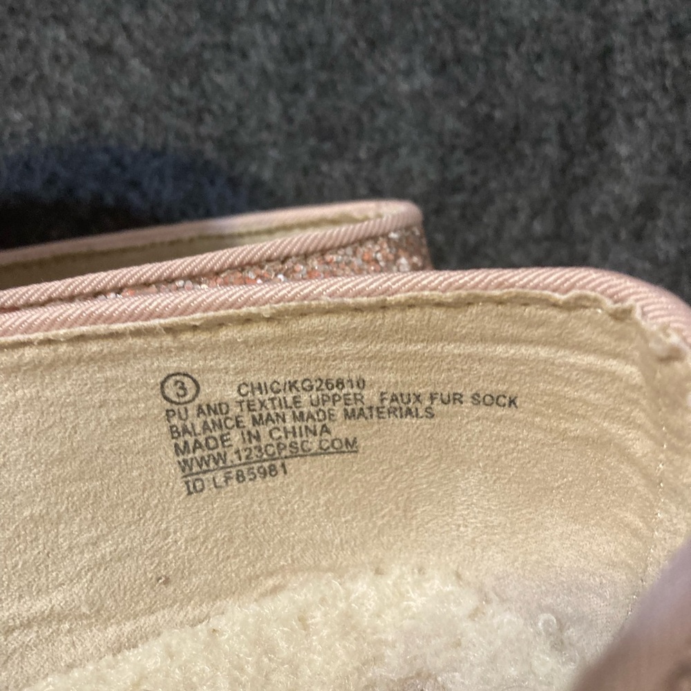 Self-Esteem Pink Glitter Loafers Sz 3 Girls NWOT - Picture 3 of 9